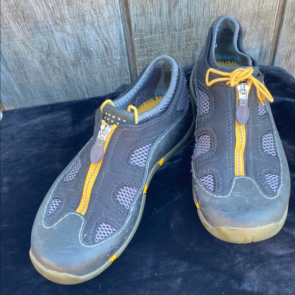 Sperry Black And Yellow Boat Shoe Sneakers Size 7.5